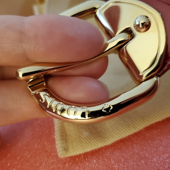 Louis Vuitton womens belt enamel red, 80/32 - Picture 6 of 8